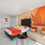 아파트 Will4stay - Vue - Heliopolis - Parking Inclus - Village Naturiste 아그