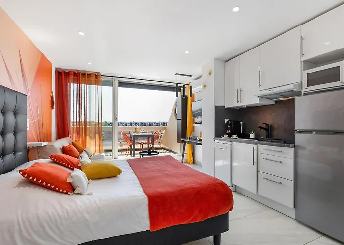 Will4stay - Vue - Heliopolis - Parking Inclus - Village Naturiste Apartman *